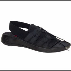 all black birkenstock sandals